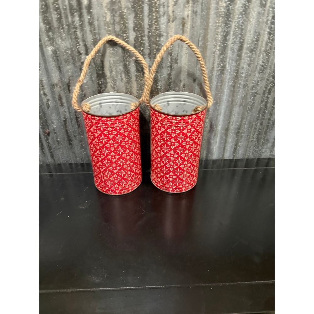 The Pioneer Woman, Summer Starburst Geo Tin Daisy‎ "Grow" Bucket, Red, 8" - Picture 2 of 2